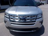 Used 2019 Ford Explorer XLT image 2