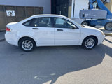 Used 2009 Ford Focus SE image 2