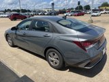 Used 2024 Hyundai Elantra SE image 4