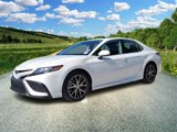 Used 2022 Toyota Camry SE image 2
