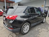Used 2021 Chevrolet Equinox LT w/ Driver Convenience Package image 4