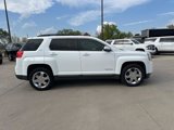 Used 2015 GMC Terrain SLT image 2