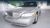 Used 2004 Lincoln Town Car Signature image 3