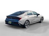 New 2025 Hyundai Elantra SEL image 5