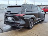 Used 2021 Toyota Sienna XSE w/ XSE Plus Package image 3