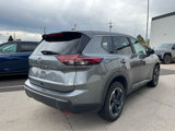 Used 2024 Nissan Rogue SV image 6