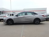 Used 2023 Hyundai Elantra SEL image 2