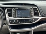 Used 2015 Toyota Highlander Limited Platinum image 4
