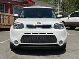 Used 2015 Kia Soul ! image 2