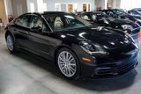 Used 2018 Porsche Panamera image 2