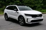 Used 2023 Kia Sorento S w/ Panoramic Sunroof Package image 4