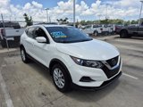 Used 2022 Nissan Rogue Sport S image 2