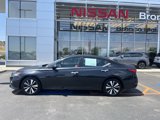Certified 2022 Nissan Altima 2.5 SV image 2