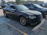 Used 2017 Chrysler 300 C Platinum image 3