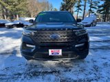 Used 2021 Ford Explorer XLT w/ Equipment Group 202A image 2