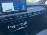 New 2025 Lincoln Corsair AWD w/ Equipment Group 101A image 4