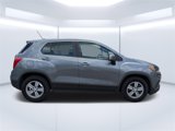Used 2020 Chevrolet Trax LS image 2
