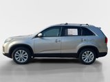 Used 2015 Kia Sorento EX image 2