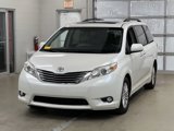 Used 2015 Toyota Sienna XLE image 3