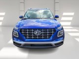 Used 2023 Hyundai Venue Limited image 2