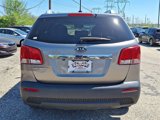 Used 2011 Kia Sorento LX w/ Convenience Pkg image 5