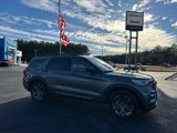 Used 2022 Ford Explorer XLT w/ Equipment Group 202A image 2