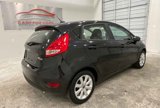 Used 2013 Ford Fiesta SE image 3