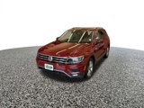 Used 2018 Volkswagen Tiguan SEL Premium image 2