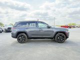Used 2024 Jeep Grand Cherokee Altitude image 4