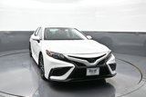 Used 2023 Toyota Camry SE image 3