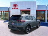 Used 2022 Nissan Rogue SV image 3
