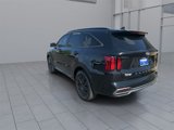 Used 2021 Kia Sorento S image 2