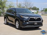 Used 2020 Toyota Highlander LE image 3