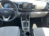 New 2025 Hyundai Venue SEL image 5