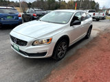 Used 2017 Volvo V60 T5 Cross Country w/ Convenience Package image 3