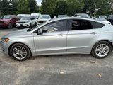 Used 2018 Ford Fusion SE w/ Fusion SE Technology Package image 5