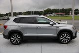 Used 2023 Volkswagen Taos SE w/ Panoramic Sunroof Package image 6