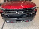 Used 2021 Chevrolet Silverado 1500 LT Trail Boss w/ Convenience Package II image 2