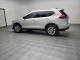 Used 2019 Nissan Rogue SV image 3