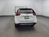 Used 2017 Nissan Rogue SV image 6