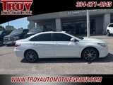Used 2017 Toyota Camry image 2