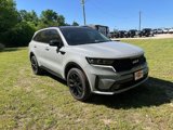 Used 2022 Kia Sorento SX image 2