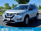 Used 2017 Nissan Rogue SV w/ Sun & Sound Touring Package image 2