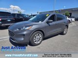 Used 2021 Ford Escape SE image 2