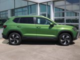New 2025 Volkswagen Taos SE image 4