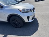 Used 2019 Kia Sorento LX w/ LX Convenience Package image 4