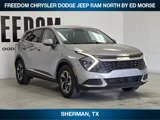 Used 2024 Kia Sportage LX image 2