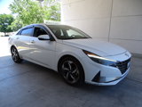 Used 2021 Hyundai Elantra SEL w/ Convenience + Premium Package image 2
