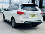 Used 2015 Nissan Pathfinder SL w/ SL Tech Package image 5