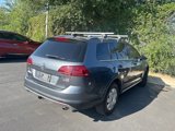 Used 2017 Volkswagen Golf Alltrack S image 3